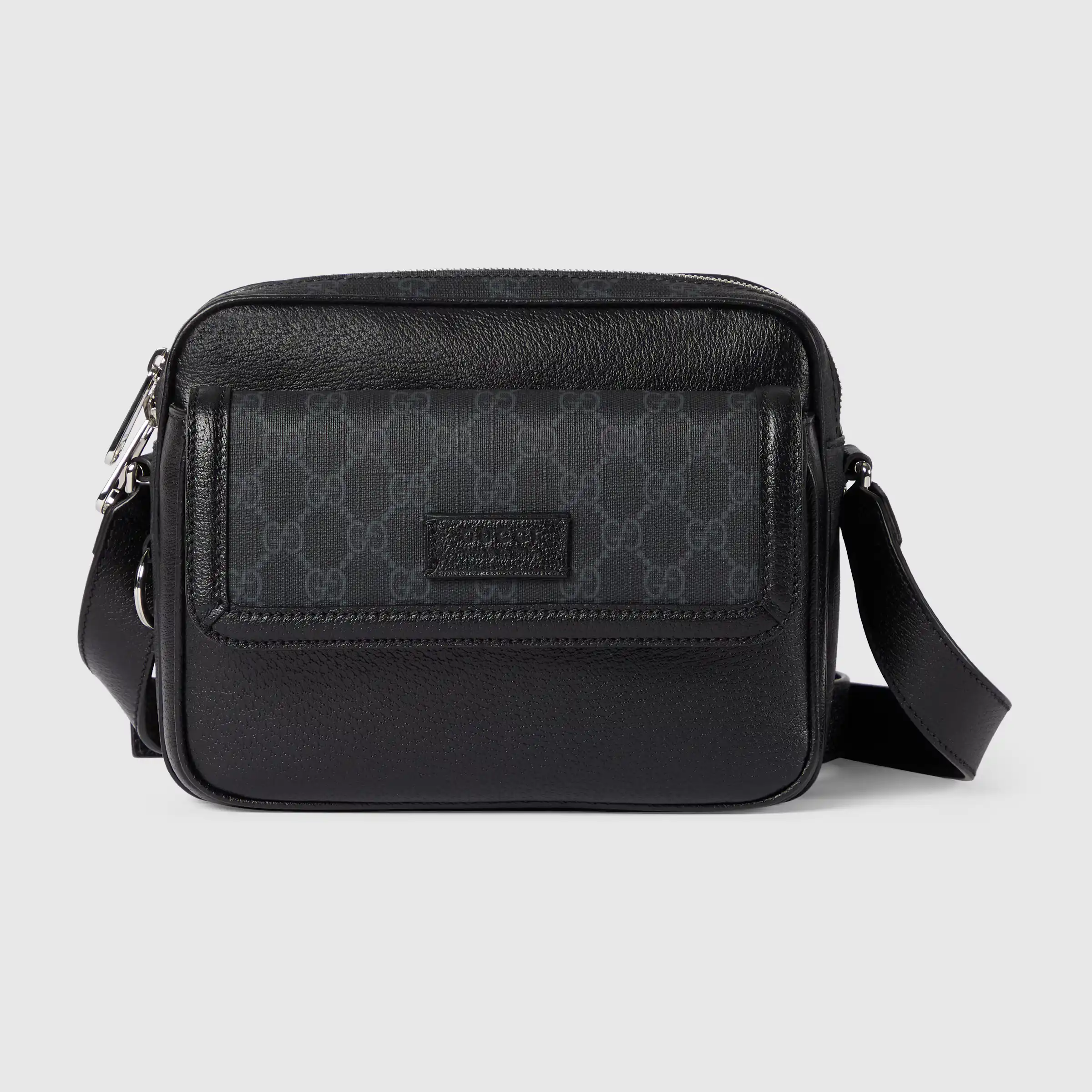 795464_FACU5_1000_001_080_0000_Light-GG-Supreme-small-crossbody-bag