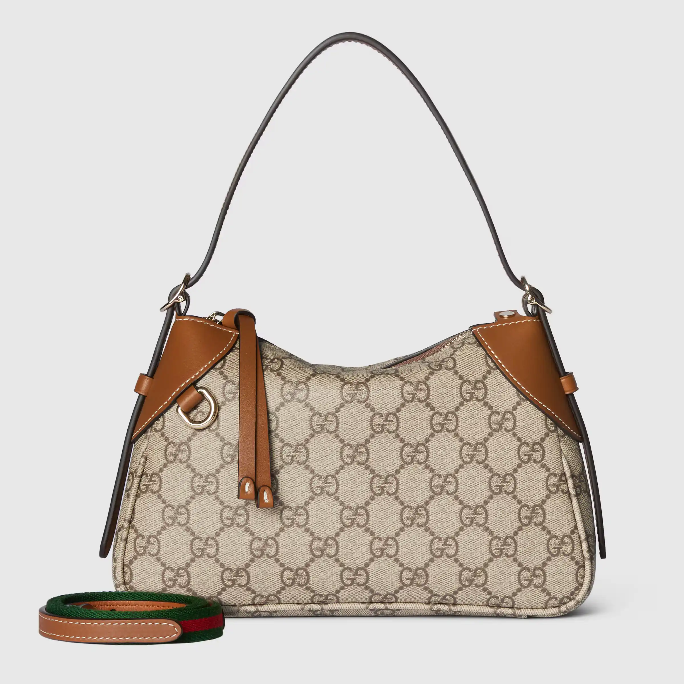 815218_FAEAA_9762_001_071_0048_Light-GG-Emblem-small-shoulder-bag